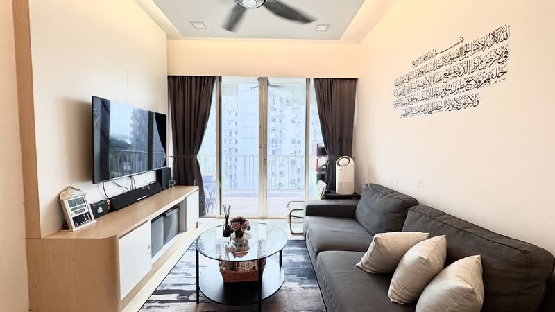 Watercolours, 25 Pasir Ris Link, 3 Bedrooms, 958 sqft, Executive Condominium For Sale, by Maria Mariana, 500142264 - Living Room - PropertyGuru.com.sg