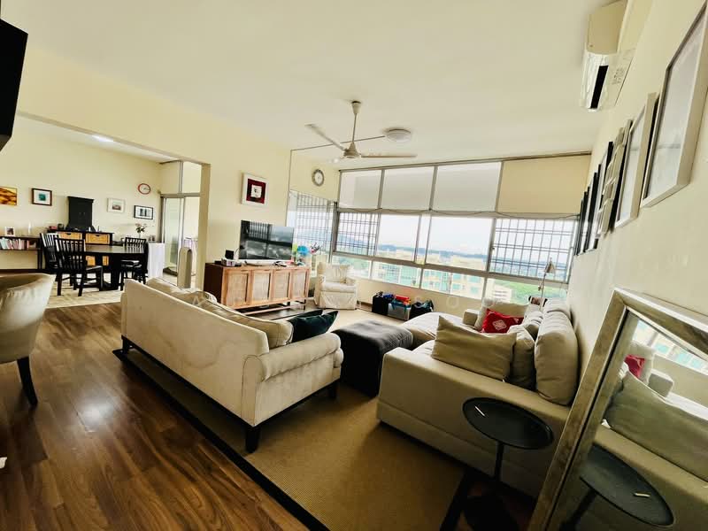 Ridgewood Condominium, 61 Mount Sinai Drive, 3 Bedrooms, 1,744 sqft, Condominium For Rent, by Audrey Soo, 500142265 - Living Room - PropertyGuru.com.sg