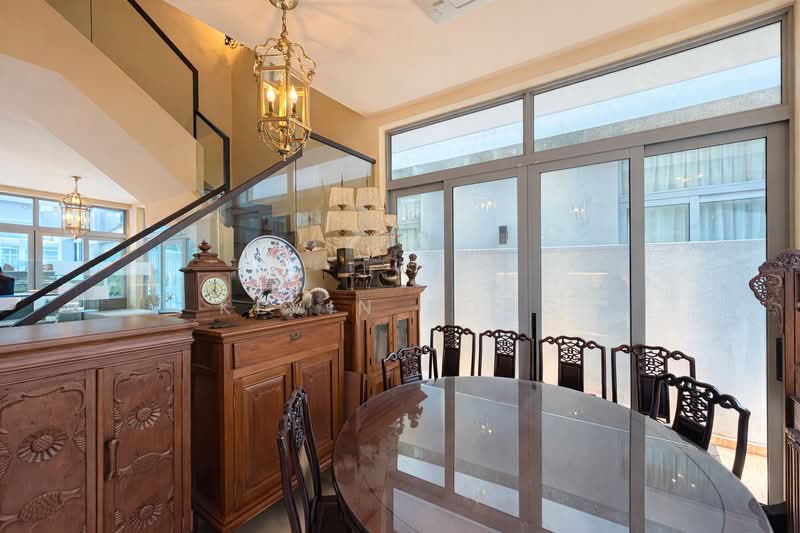 Montclair @ Whitley, , 5 Bedrooms, 4,198 sqft, Cluster House For Sale, by Kevin Yong, 500142268 - Dining Room - PropertyGuru.com.sg