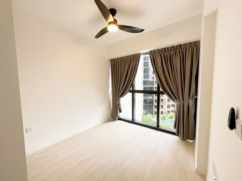 Riverfront Residences, 53 Hougang Avenue 7, 2 Bedrooms, 614 sqft, Condominium For Rent, by Evelyn Neo 梁慧雯, 500142273 - Master Bedroom - PropertyGuru.com.sg