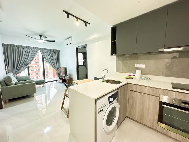 Riverfront Residences, 53 Hougang Avenue 7, 2 Bedrooms, 614 sqft, Condominium For Rent, by Evelyn Neo 梁慧雯, 500142273 - Kitchen - PropertyGuru.com.sg