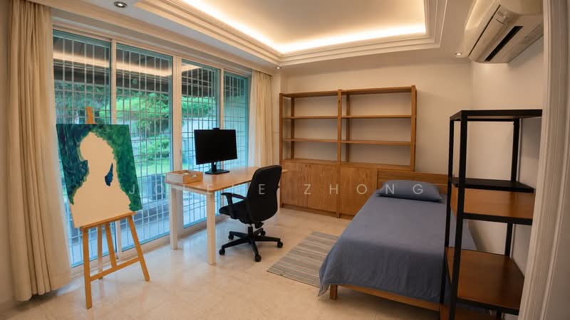 Cashew Crescent, Cashew Crescent, 4 Bedrooms, 2,500 sqft, Terraced House For Rent, by Jolene Zhong, 500142284 - Study - PropertyGuru.com.sg
