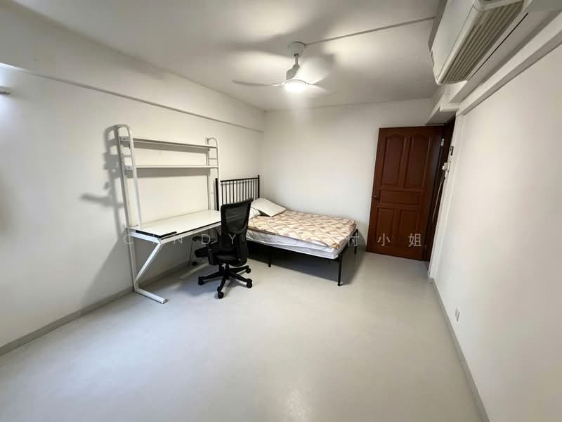 44 Bendemeer Road, 44 Bendemeer Road, 2 Bedrooms, 678 sqft, HDB Flat For Sale, by Cindy Fu 付小姐, 500142287 - Bedroom - PropertyGuru.com.sg