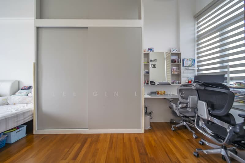 Parkwood Residences, 208 Yio Chu Kang Road, 5 Bedrooms, 1,905 sqft, Condominium For Sale, by Lee Gin Leong, 500142293 - Bedroom - PropertyGuru.com.sg