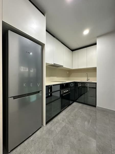 The Essence, 1 Chong Kuo Road, 2 Bedrooms, 818 sqft, Condominium For Sale, by Kevin Yong, 500142294 - Kitchen - PropertyGuru.com.sg