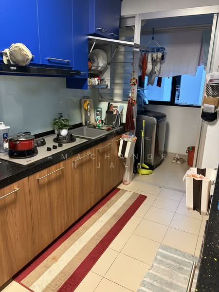443C Bukit Batok West Avenue 8, 443C Bukit Batok West Avenue 8, 3 Bedrooms, 1,100 sqft, HDB Flat For Rent, by Ramachandran Jaya, 500142297 - Kitchen - PropertyGuru.com.sg