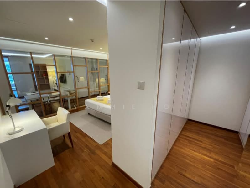 One North Bridge, 1 North Bridge Road, 2 Bedrooms, 885 sqft, Apartment For Rent, by Yammie Ho, 500142299 - Bedroom - PropertyGuru.com.sg