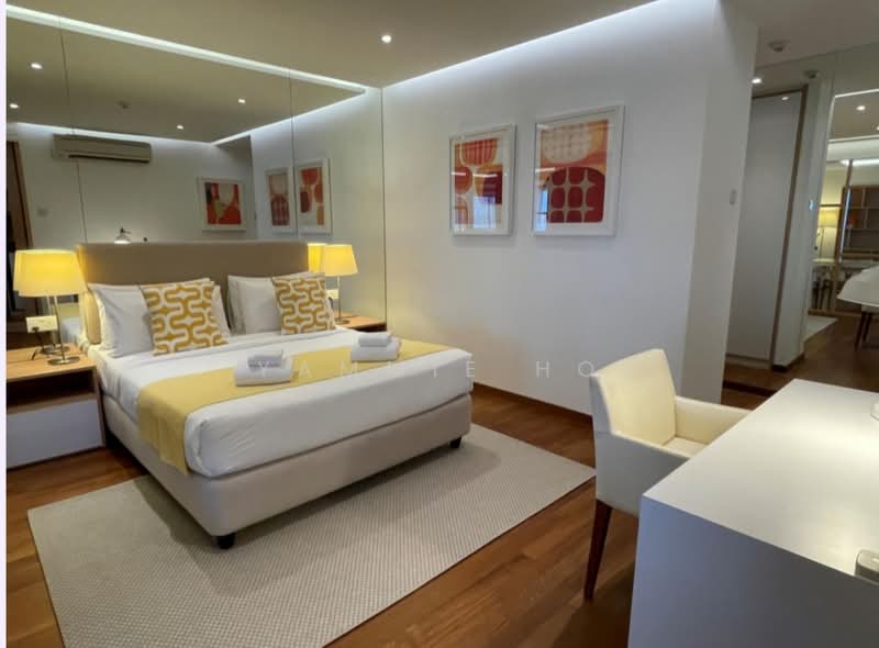 One North Bridge, 1 North Bridge Road, 2 Bedrooms, 885 sqft, Apartment For Rent, by Yammie Ho, 500142299 - Bedroom - PropertyGuru.com.sg