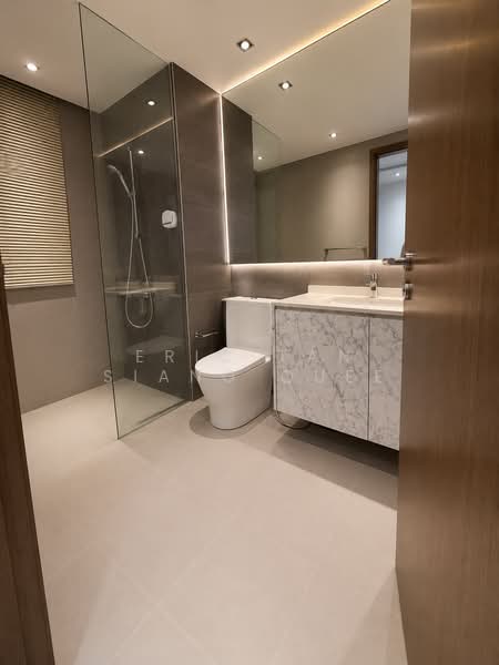 Ecopolitan, 134 Punggol Walk, 3 Bedrooms, 1,098 sqft, Executive Condominium For Rent, by Eric Tan Siang Quee, 500142301 - Bathroom - PropertyGuru.com.sg