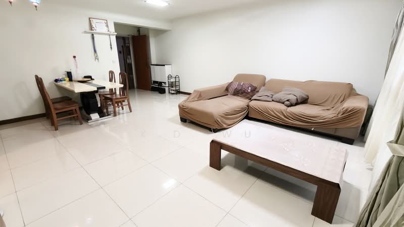 293C Compassvale Crescent, 293C Compassvale Crescent, 3 Bedrooms, 1,216 sqft, HDB Flat For Sale, by K.D. Wu, 500142305 - Living Room - PropertyGuru.com.sg
