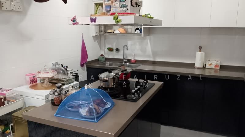 338 Tampines Street 33, 338 Tampines Street 33, 4 Bedrooms, 1,346 sqft, HDB Flat For Rent, by Khairan Fairuzal Kassim, 500142314 - Kitchen - PropertyGuru.com.sg