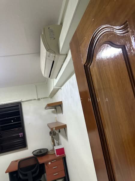307 Clementi Avenue 4, 307 Clementi Avenue 4, Room Rental, 300 sqft, HDB Flat For Rent, by Dennis Chua, 500142318 - Study - PropertyGuru.com.sg