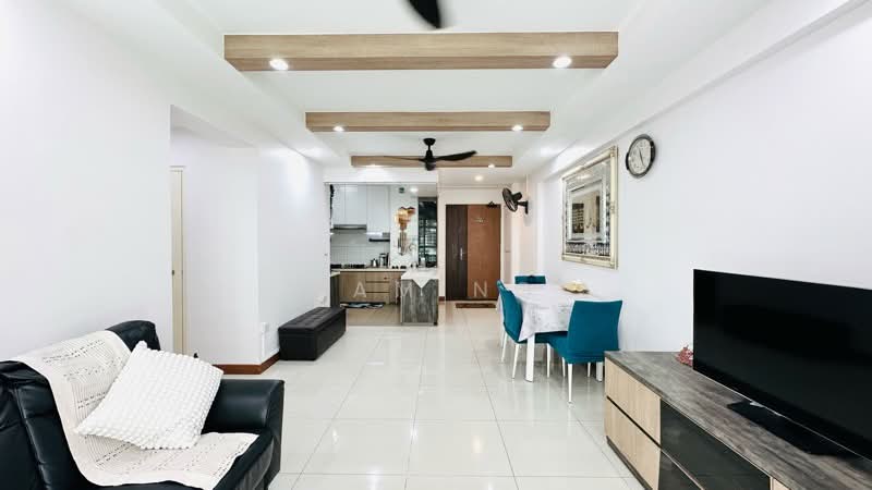 282A Sengkang East Avenue, , 3 Bedrooms, 990 sqft, HDB Flat For Sale, by Sam Ng, 500142321 - PropertyGuru.com.sg