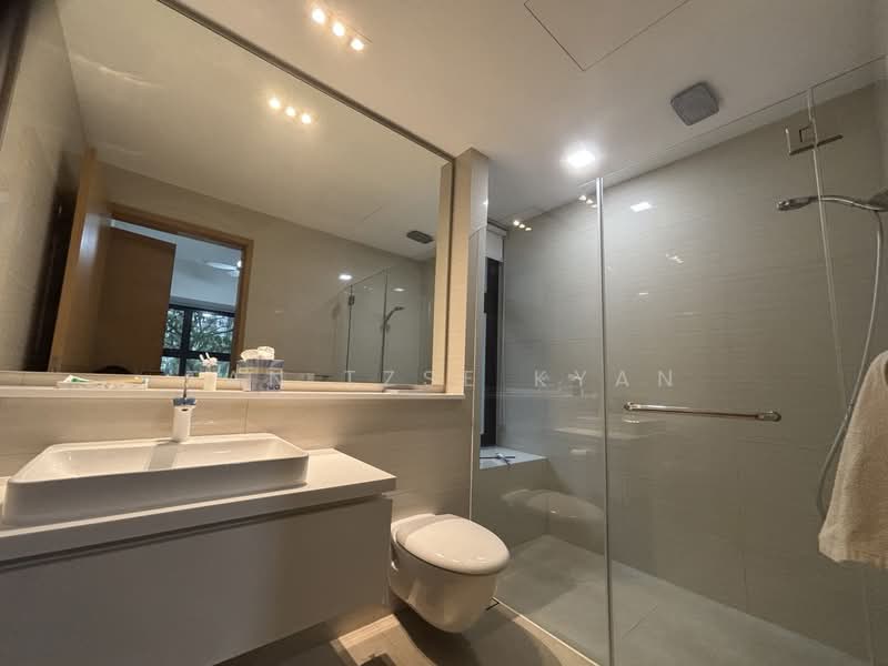 Uber 388, 388 Upper East Coast Road, 2 Bedrooms, 926 sqft, Condominium For Rent, by Tan Tzse Kyan, 500142328 - Bathroom - PropertyGuru.com.sg