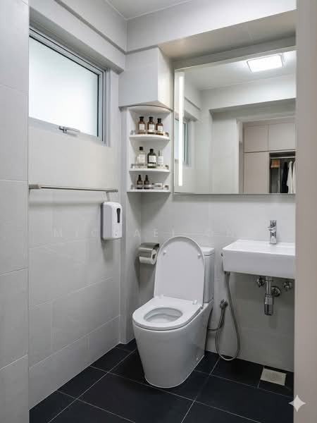 766 Choa Chu Kang North 5, 766 Choa Chu Kang North 5, 3 Bedrooms, 1,119 sqft, HDB Flat For Sale, by Michael Ong, 500142330 - Bathroom - PropertyGuru.com.sg