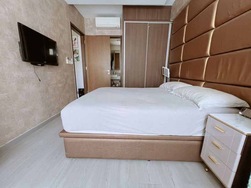 Watercolours, 25 Pasir Ris Link, 3 Bedrooms, 1,141 sqft, Executive Condominium For Sale, by Esther Cai, 500142333 - Bedroom - PropertyGuru.com.sg