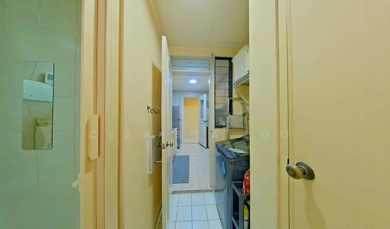 Seasons View, , 2 Bedrooms, 969 sqft, Condominium For Sale, by Clarissa Loo, 500142339 - PropertyGuru.com.sg