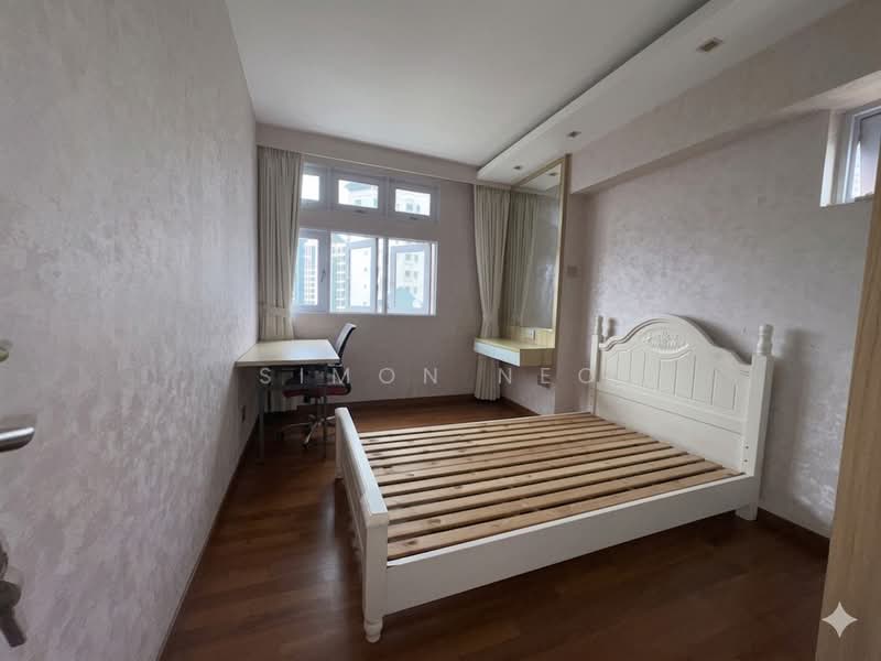 131 Clarence Lane, 131 Clarence Lane, 4 Bedrooms, 1,302 sqft, HDB Flat For Sale, by Simon Neo, 500142345 - PropertyGuru.com.sg