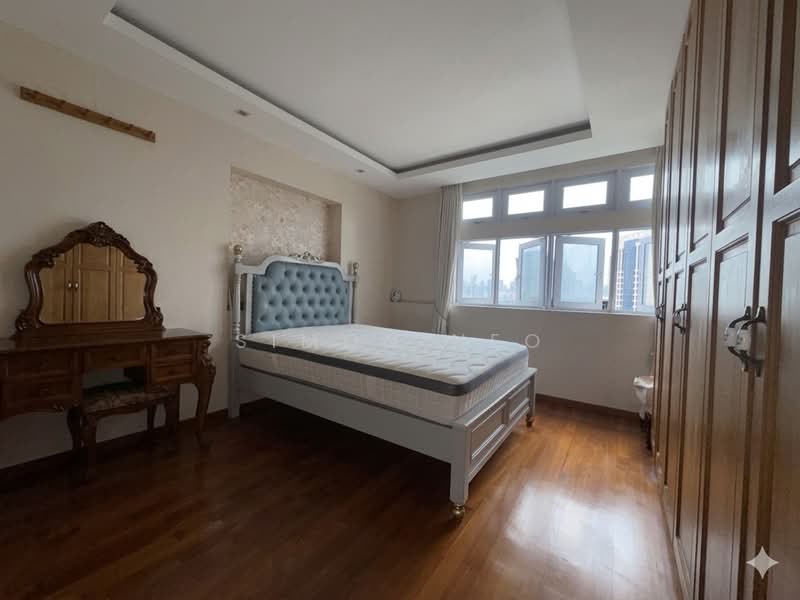 131 Clarence Lane, 131 Clarence Lane, 4 Bedrooms, 1,302 sqft, HDB Flat For Sale, by Simon Neo, 500142345 - PropertyGuru.com.sg