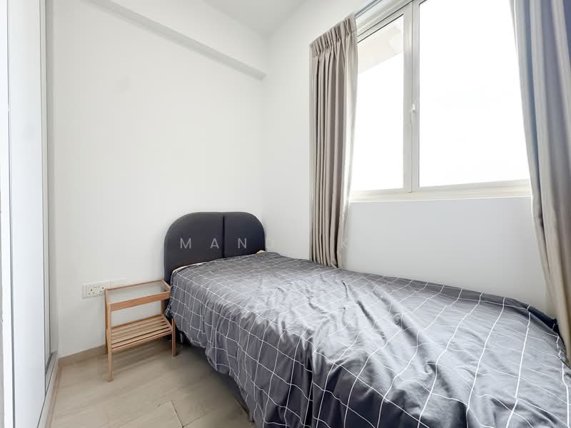 Watercolours, 21 Pasir Ris Link, 3 Bedrooms, 987 sqft, Executive Condominium For Rent, by Amanda Keh, 500142358 - Bedroom - PropertyGuru.com.sg