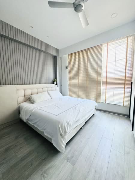 Eastwood Green, 10 Eastwood Road, 3 Bedrooms, 1,302 sqft, Condominium For Sale, by S Jonathan, 500142359 - Bedroom - PropertyGuru.com.sg