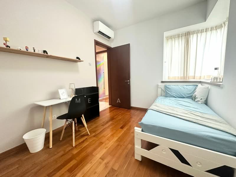 Blue Horizon, 21 West Coast Crescent, 3 Bedrooms, 1,000 sqft, Condominium For Rent, by Amelia Goh, 500142365 - Bedroom - PropertyGuru.com.sg