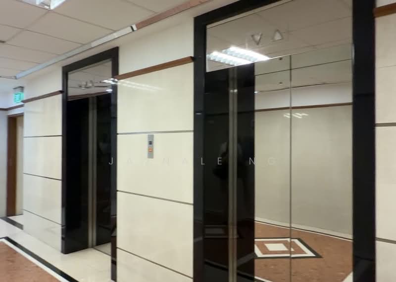 Fortune Centre, 190 Middle Road, 2,217 sqft, Office For Sale, by Jaznale Ng, 500142367 - Corridor - CommercialGuru.com.sg