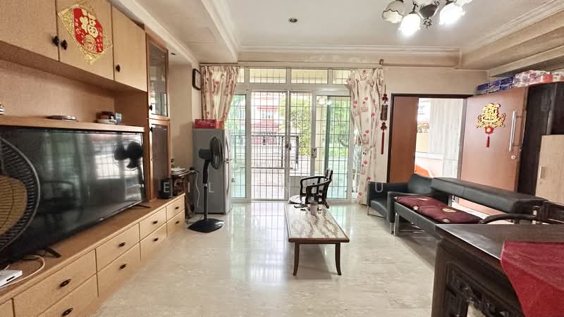 Corner Terrace Almond Crescent, Almond Crescent, 5 Bedrooms, 3,185 sqft, Corner Terrace For Sale, by Eileen Siu, 500142369 - Living Room - PropertyGuru.com.sg