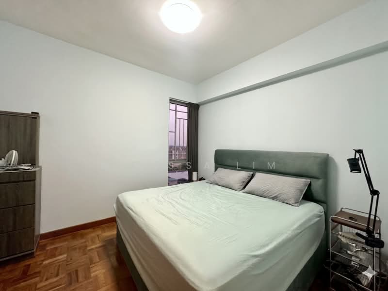 Central View, 50 Hougang Street 11, 3 Bedrooms, 1,206 sqft, Condominium For Sale, by Melissa Lim, 500142375 - Bedroom - PropertyGuru.com.sg