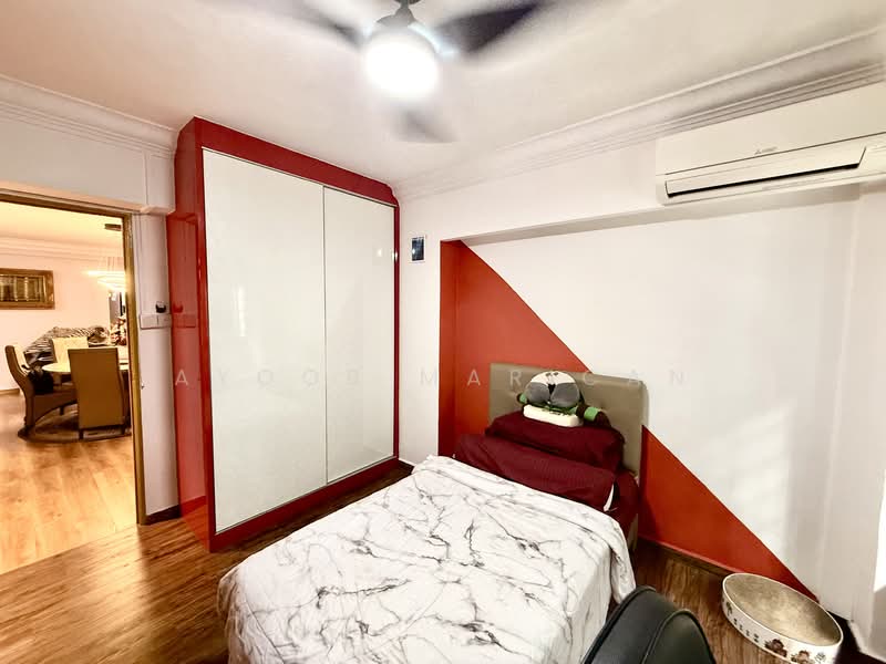 966 Hougang Avenue 9, 966 Hougang Avenue 9, 3 Bedrooms, 1,238 sqft, HDB Flat For Sale, by Ayoob Marican, 500142380 - Bedroom - PropertyGuru.com.sg