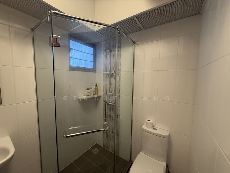 783A Woodlands Rise, 783A Woodlands Rise, 3 Bedrooms, 113 sqft, HDB Flat For Sale, by Freddie Pang, 500142386 - Bathroom - PropertyGuru.com.sg