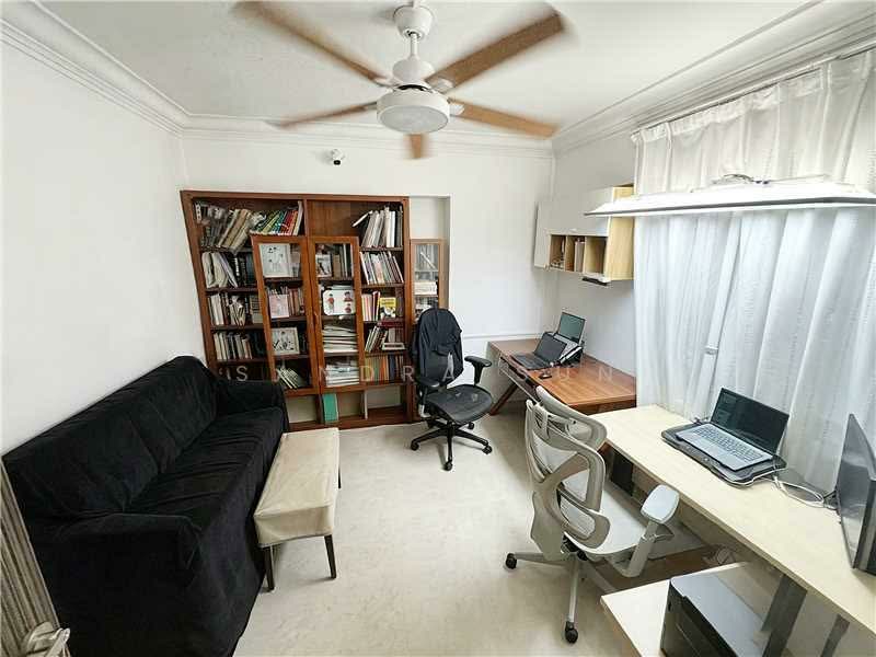 253 Ang Mo Kio Street 21, 253 Ang Mo Kio Street 21, 5 Bedrooms, 1,378 sqft, HDB Flat For Sale, by Sandra Sun, 500142395 - Study - PropertyGuru.com.sg