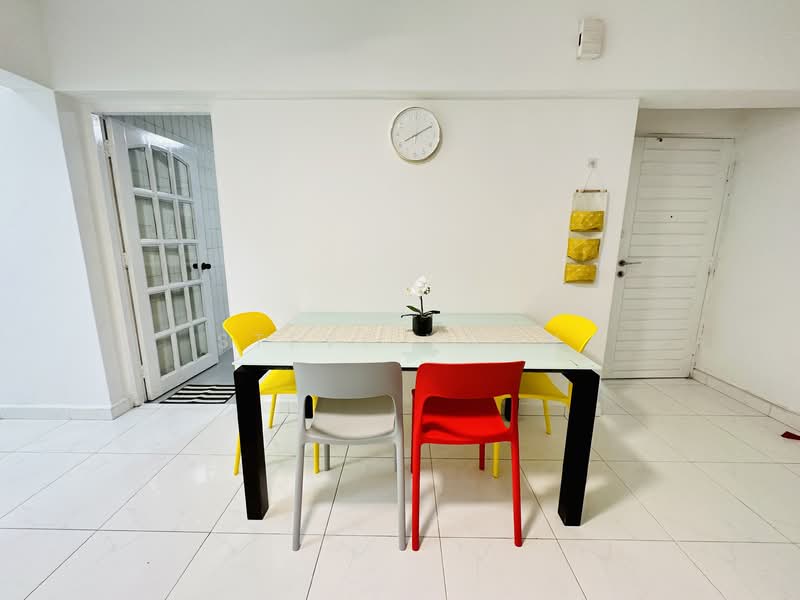 Ivory Heights, 124 Jurong East Street 13, Room Rental, 120 sqft, Condominium For Rent, by Steve Voon, 500142397 - Dining Room - PropertyGuru.com.sg