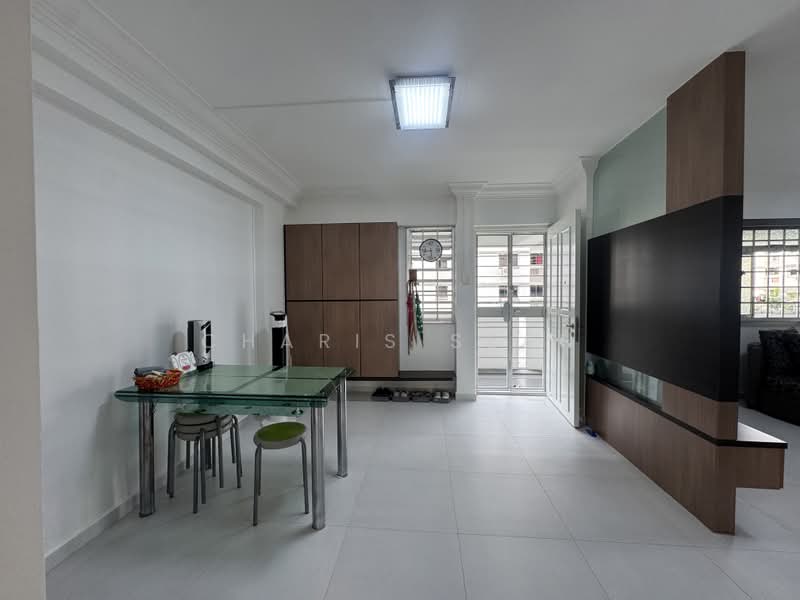 743 Woodlands Circle, 743 Woodlands Circle, 3 Bedrooms, 980 sqft, HDB Flat For Sale, by Charis Seah, 500142398 - Dining room  - PropertyGuru.com.sg