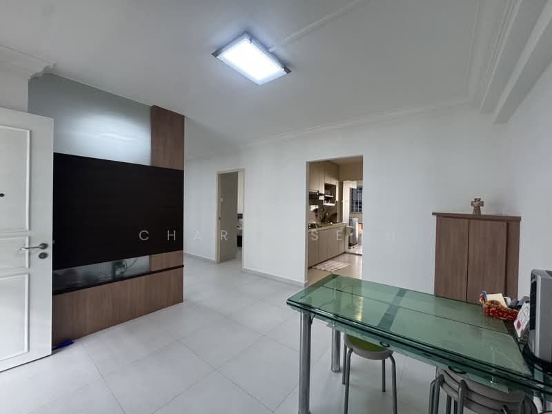 743 Woodlands Circle, 743 Woodlands Circle, 3 Bedrooms, 980 sqft, HDB Flat For Sale, by Charis Seah, 500142398 - Dining Room - PropertyGuru.com.sg