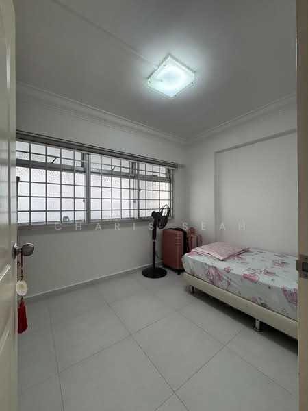 743 Woodlands Circle, 743 Woodlands Circle, 3 Bedrooms, 980 sqft, HDB Flat For Sale, by Charis Seah, 500142398 - Bedroom 3 - PropertyGuru.com.sg