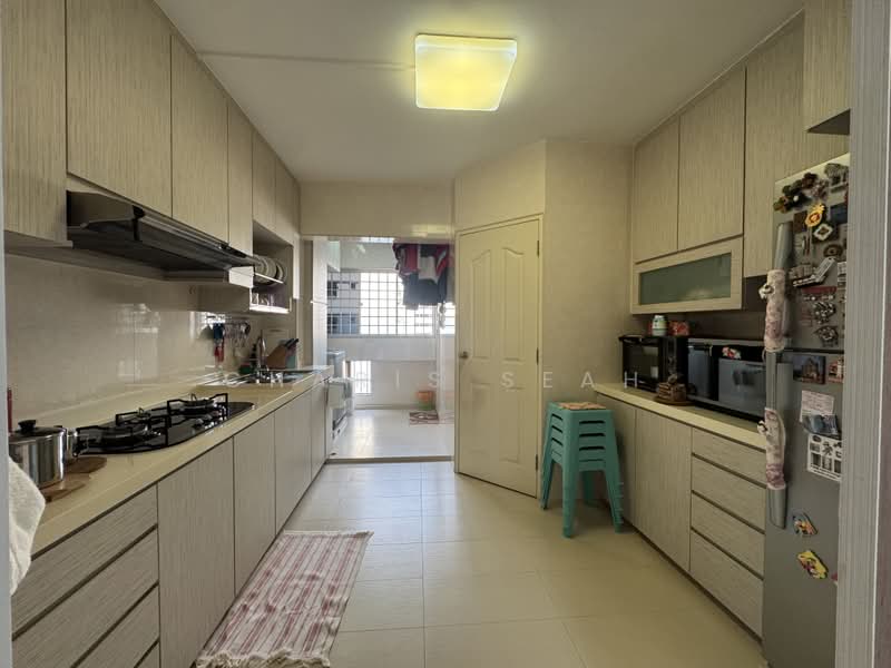 743 Woodlands Circle, 743 Woodlands Circle, 3 Bedrooms, 980 sqft, HDB Flat For Sale, by Charis Seah, 500142398 - Kitchen - PropertyGuru.com.sg