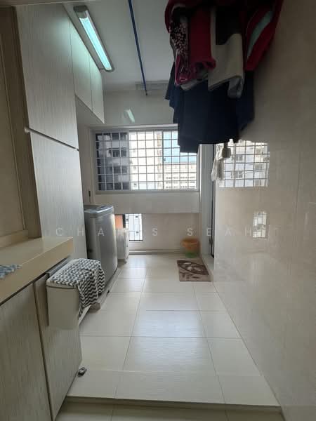 743 Woodlands Circle, 743 Woodlands Circle, 3 Bedrooms, 980 sqft, HDB Flat For Sale, by Charis Seah, 500142398 - Yard area - PropertyGuru.com.sg