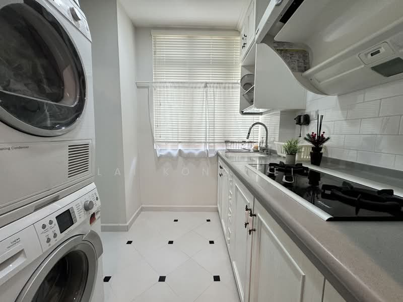 Le Hill, 44 Pasir Panjang Hill, 3 Bedrooms, 1,206 sqft, Condominium For Sale, by Lai Kong Fei, 500142404 - Kitchen - PropertyGuru.com.sg