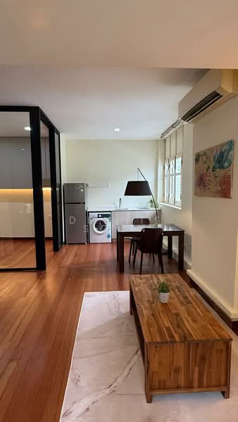 Mountbatten Lodge, 735 Mountbatten Road, 2 Bedrooms, 463 sqft, Apartment For Sale, by Dennis Soon, 500142410 - Living Room - PropertyGuru.com.sg