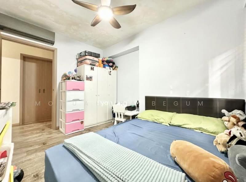 712 Clementi West Street 2, 712 Clementi West Street 2, 3 Bedrooms, 1,001 sqft, HDB Flat For Rent, by Monuahara Begum, 500142417 - Bedroom - PropertyGuru.com.sg
