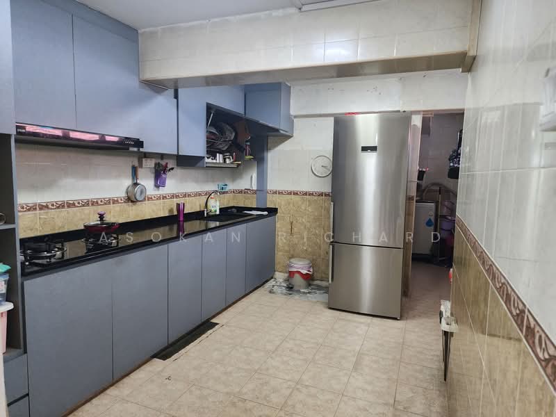33 Teban Gardens Road, 33 Teban Gardens Road, 2 Bedrooms, 681 sqft, HDB Flat For Rent, by Asokan Richard, 500142433 - Kitchen - PropertyGuru.com.sg