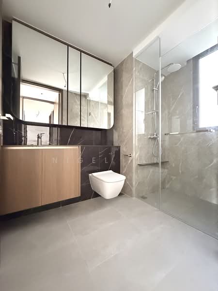 The Watergardens at Canberra, 51 Canberra Drive, 3 Bedrooms, 1,109 sqft, Condominium For Sale, by Nigel Tan, 500142437 - Master Bath - PropertyGuru.com.sg
