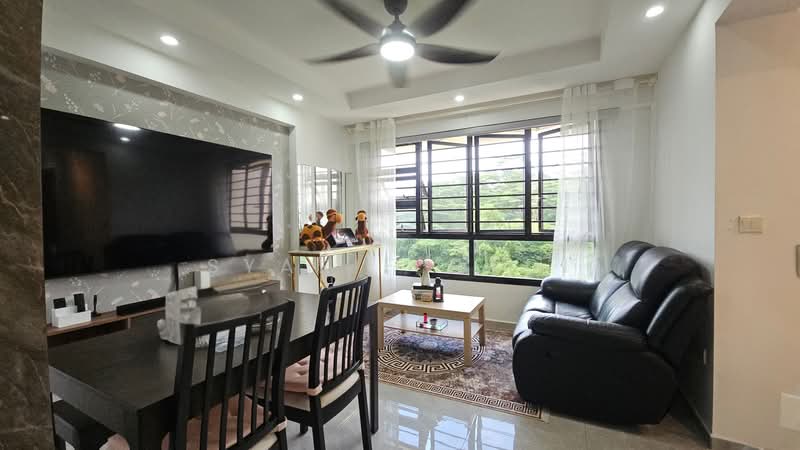 467C Bukit Batok West Avenue 9, 467C Bukit Batok West Avenue 9, 2 Bedrooms, 732 sqft, HDB Flat For Sale, by Syarif Hadi, 500142443 - Living Room - PropertyGuru.com.sg