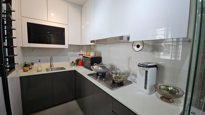 467C Bukit Batok West Avenue 9, 467C Bukit Batok West Avenue 9, 2 Bedrooms, 732 sqft, HDB Flat For Sale, by Syarif Hadi, 500142443 - Kitchen - PropertyGuru.com.sg