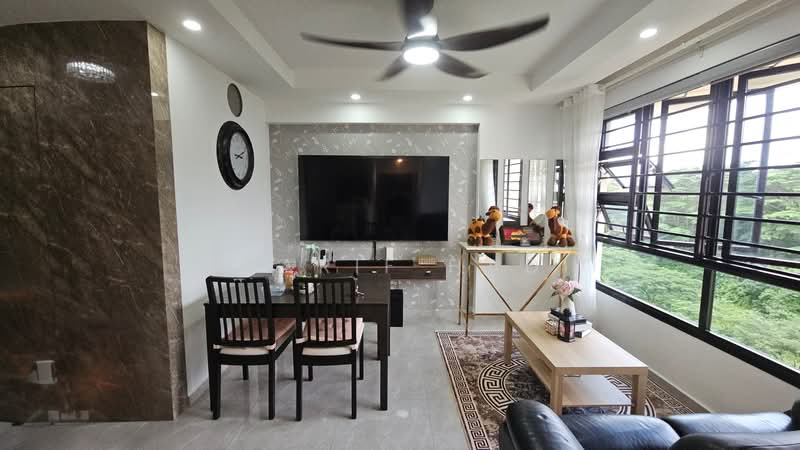 467C Bukit Batok West Avenue 9, 467C Bukit Batok West Avenue 9, 2 Bedrooms, 732 sqft, HDB Flat For Sale, by Syarif Hadi, 500142443 - Living Room - PropertyGuru.com.sg