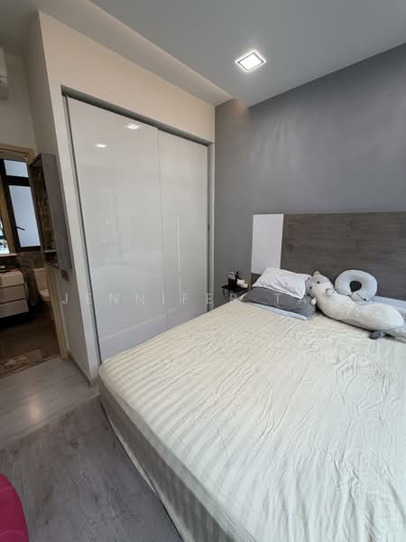 The Luxurie, 21 Compassvale Road, 1 Bedroom, 732 sqft, Condominium For Sale, by Jennifer Tan, 500142444 - Bedroom - PropertyGuru.com.sg