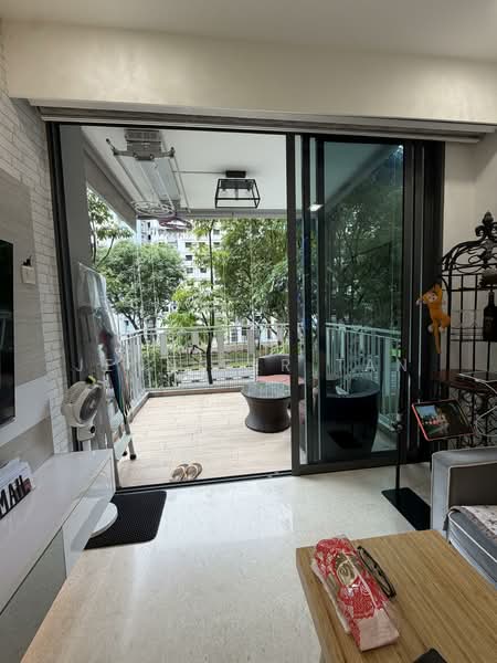 The Luxurie, 21 Compassvale Road, 1 Bedroom, 732 sqft, Condominium For Sale, by Jennifer Tan, 500142444 - Balcony - PropertyGuru.com.sg