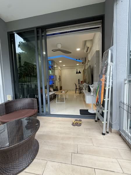The Luxurie, 21 Compassvale Road, 1 Bedroom, 732 sqft, Condominium For Sale, by Jennifer Tan, 500142444 - Living Room - PropertyGuru.com.sg