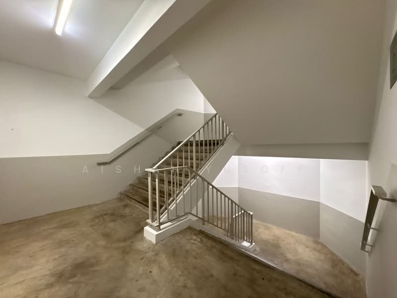 Unity Centre, 51 Bukit Batok Crescent, 3,681 sqft, Light Industrial (B1) For Sale, by Aishah Yusoff, 500142448 - Interior - CommercialGuru.com.sg